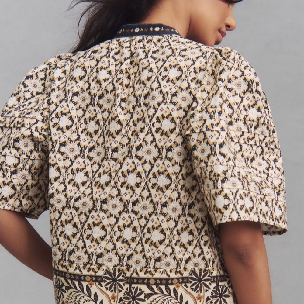 ✨NWT - By Anthropologie Black Motif Pleated Puff Sleeve Blouse✨ - Picture 9 of 12